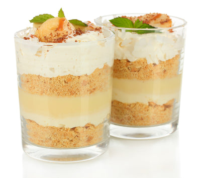 Dessert with banana and dulce de leche