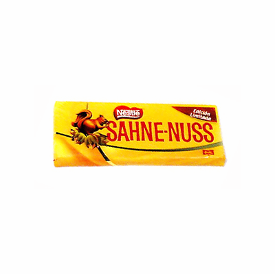 Nestle Sahne Nuss Chocolate Bar