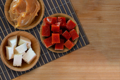 Bowls with guava, dulce de leche and coconut